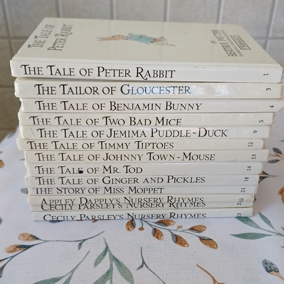 Vintage Peter Rabbit Books - Picture 2 of 5